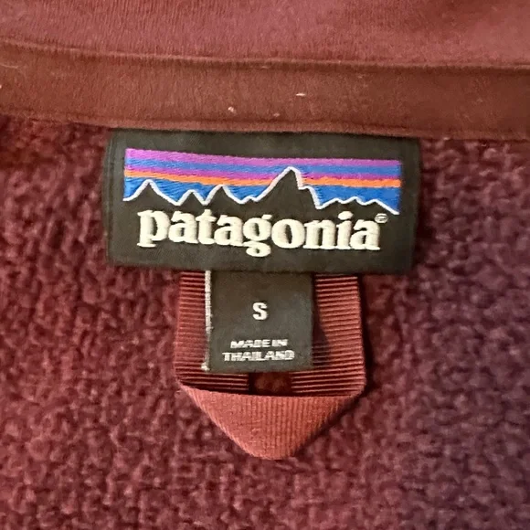 Patagonia Women's Burgundy Ski Jacket - Picture 3 of 4